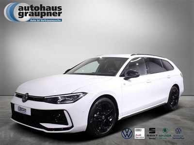 Gebraucht VW Passat R-line 150 PS (110 kW) 2025 Weiß Kombi