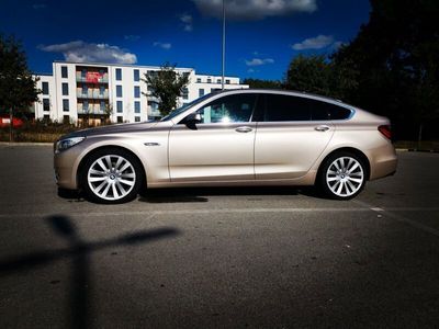 gebraucht BMW 535 Gran Turismo i F07 4-Sitzer, Soft-Close-Automatic, Standheizung usw.