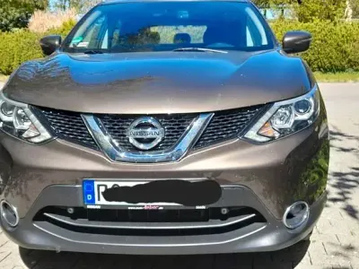 Gebraucht Nissan Qashqai Acenta 131 PS (96 kW) 2015 Braun SUV