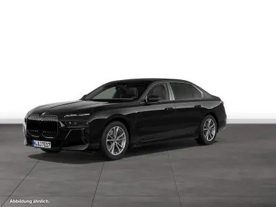 Gebraucht BMW 740 Comfort Edition 299 PS (219 kW) 2025 Limousine