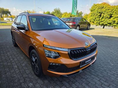 Neu Skoda Kamiq Selection 116 PS (85 kW) 2025 Phoenixorange metallic SUV