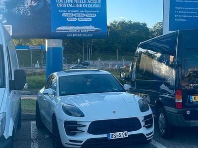 Porsche Macan Turbo