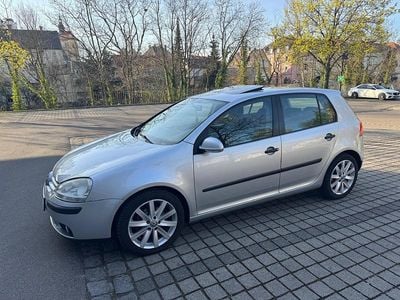 Grau Gebraucht 2004 VW Golf IV Limousine | 4.500 € (Teuer)