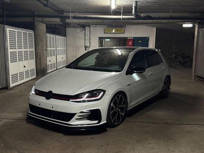 Gebraucht VW Golf VII GTI 245 PS (180 kW) 2018 Weiß Limousine