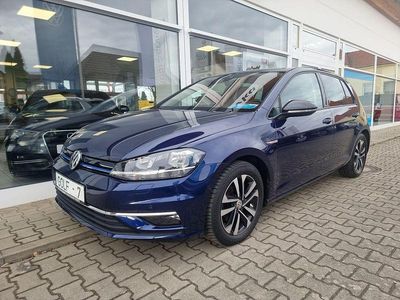 Gebraucht VW Golf VII IQ Drive 131 PS (96 kW) 2019 Blau Limousine