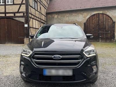 Gebraucht Ford Kuga ST-Line 179 PS (131 kW) 2017 Schwarz SUV
