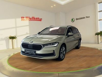 Neu Skoda Superb Selection 150 PS (110 kW) 2025 Ice tea gelb metallic Kombi