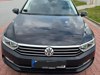 Gebraucht VW Passat Comfortline 150 PS (110 kW) 2019 Schwarz Kombi