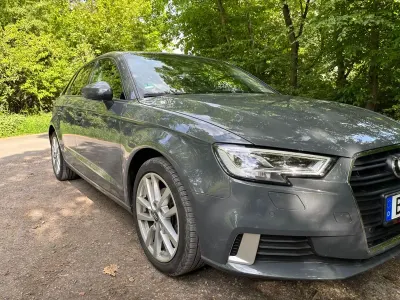 Używany Audi A3 Sport 150 KM (110 kW) 2019 Szary Sedan/Limuzyna