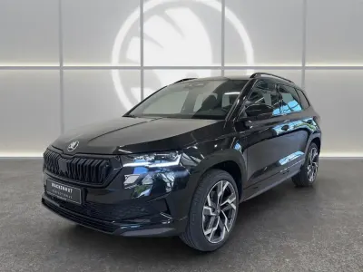 Neu Skoda Karoq SportLine 190 PS (139 kW) 2026 Schwarz SUV
