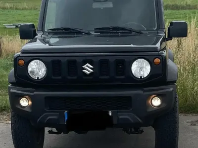 Gebraucht Suzuki Jimny 102 PS (75 kW) 2021 Schwarz SUV