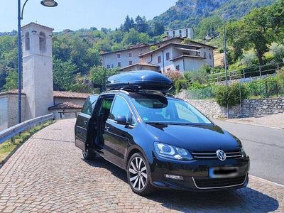 Second-hand VW Sharan Sound 184 CP (135 kW) 2017 Negru Monovolum