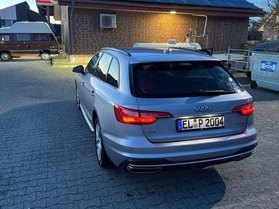 Gebraucht Audi A4 Comfort 190 PS (139 kW) 2019 Grau Limousine