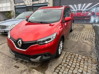 Gebraucht Renault Kadjar XMOD 131 PS (96 kW) 2016 Rot SUV