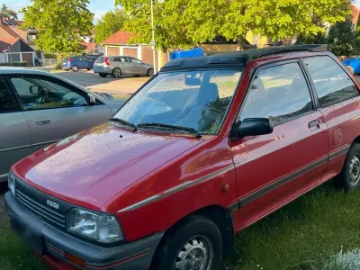 Gebraucht Mazda 121 60 PS (44 kW) 1988 Rot Kleinwagen