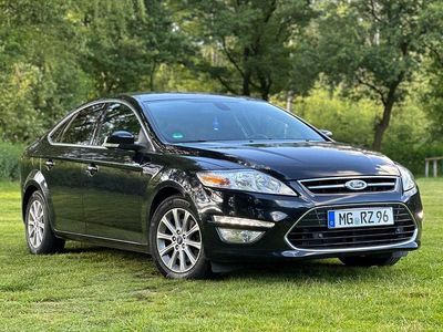 Gebraucht Ford Mondeo Business Edition 116 PS (85 kW) 2013 Schwarz Limousine