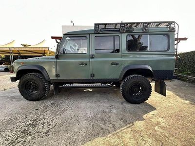 Begagnad Land Rover Defender SE 122 HK (89 kW) 2006 Grön Kombi