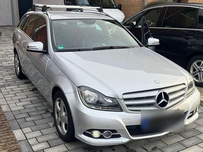 Gebraucht Mercedes C180 120 PS (88 kW) 2012 Silber Limousine