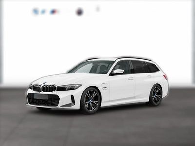 Gebraucht BMW 320e M Sport 204 PS (150 kW) 2022 Weiß Kombi