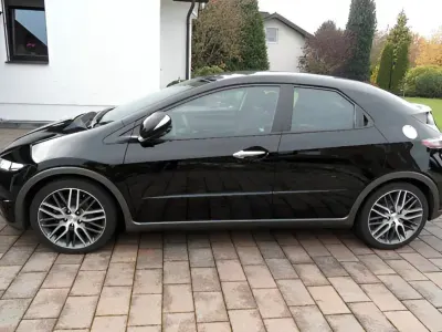 Gebraucht Honda Civic 140 PS (102 kW) 2010 Schwarz Limousine