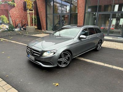 Gebraucht Mercedes E300 245 PS (180 kW) 2018 Grau Kombi