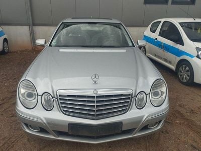 Gebraucht Mercedes E200 184 PS (135 kW) 2007 Silber Limousine