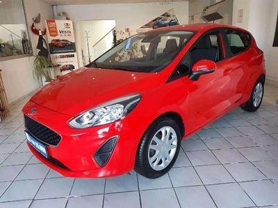 Usata Ford Fiesta 101 CV (74 kW) 2018 Rosso Utilitaria