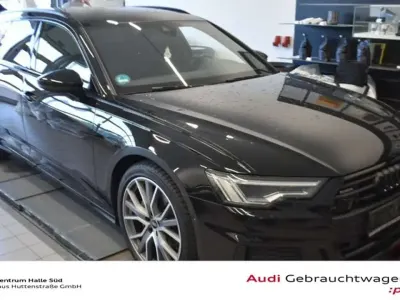 Gebraucht Audi A6 S-Line 204 PS (150 kW) 2022 Mythosschwarz metallic Kombi