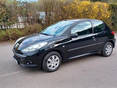 Gebraucht Peugeot 206+ 73 PS (53 kW) 2011 Kleinwagen