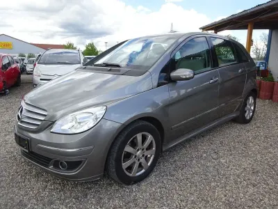 Gebraucht Mercedes B200 Edition 136 PS (100 kW) 2007 Grau Van / Kleinbus