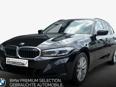 Gebraucht BMW 318 Sport Line 156 PS (114 kW) 2024 Saphirschwarz metallic Kombi