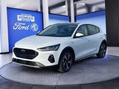 Gebraucht Ford Focus Active 155 PS (114 kW) 2026 Frozen white Limousine