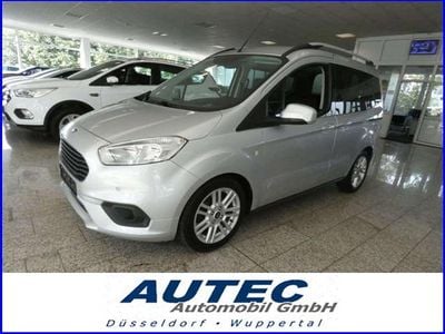 Silber Gebraucht 2019 Ford Tourneo Titanium Kombi | 10.485 € (Superpreis)