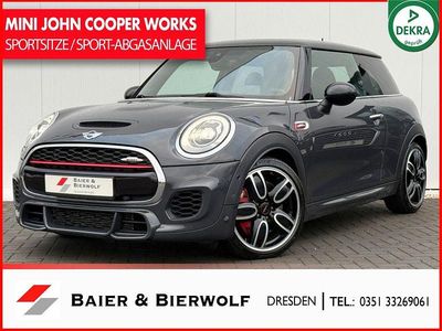 Grau Gebraucht 2017 Mini John Cooper Works Kleinwagen | 19.700 € (Fairer Preis)