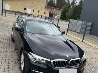 gebraucht BMW 530 d Touring mit 265ps, 64,322km, Panoramadach zum Verkauf.