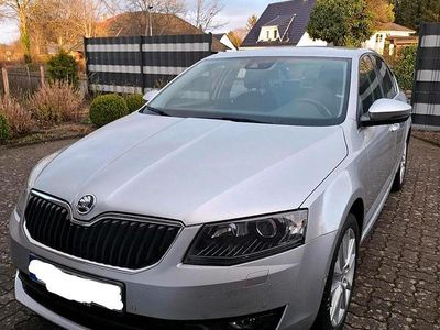 Gebraucht Skoda Octavia 150 PS (110 kW) 2014 Silber Kleinwagen