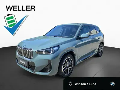 Gebraucht BMW iX1 M Sport 230 kW (313 PS) 2023 Cape york grün (grün) SUV