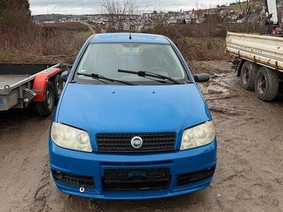 Gebraucht Fiat Punto 60 PS (44 kW) 2004 Blau Kleinwagen