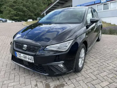 Gebraucht Seat Ibiza Style 95 PS (69 kW) 2024 Mitternachtsschwarz Kleinwagen