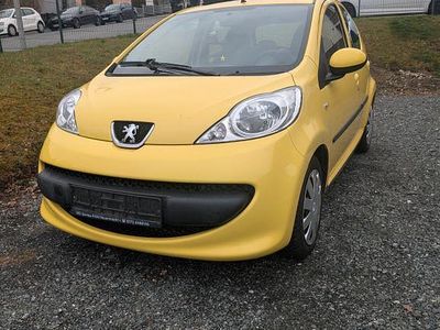 Gebraucht Peugeot 107 Filou 68 PS (50 kW) 2006 Gelb Kleinwagen