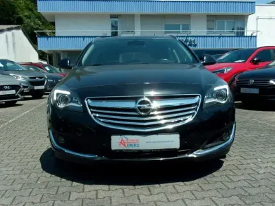 Gebraucht Opel Insignia Innovation 194 PS (142 kW) 2015 Schwarz Kombi