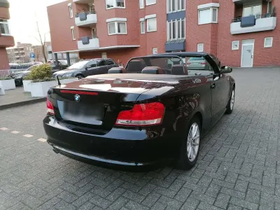Gebraucht BMW 120 Cabriolet M Sport 143 PS (105 kW) 2009 Schwarz Cabrio