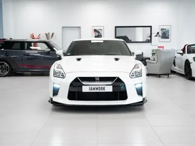 Gebraucht Nissan GT-R Prestige 570 PS (419 kW) 2022 Weiß Coupé