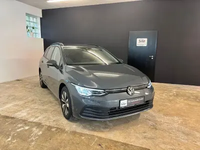 Gebraucht VW Golf VIII Life 150 PS (110 kW) 2021 Grau Kombi