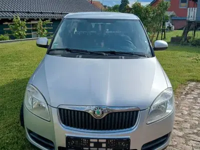 Gebraucht Skoda Fabia Ambiente 80 PS (58 kW) 2008 Silber Limousine