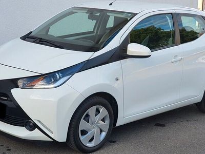 gebraucht Toyota Aygo Automatik 1.Hand Klima PDC LED Top Zustand