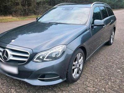Gebraucht Mercedes E250 Avantgarde 204 PS (150 kW) 2013 Grau Kombi