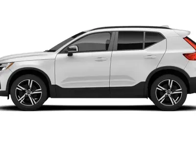 Neu Volvo XC40 Plus 197 PS (144 kW) 2026 Onyx black metallic SUV