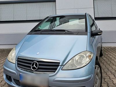 gebraucht Mercedes A200 - Scheckheft - Sitzheizung - TÜV 08/25