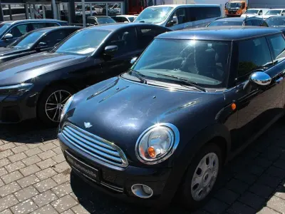 Gebraucht Mini ONE 95 PS (69 kW) 2007 Schwarz Kleinwagen